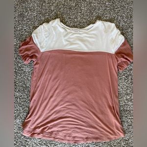 Color block t shirt. Medium. Oversized.